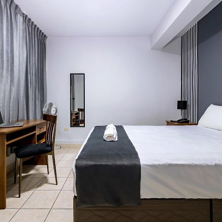 Hotel Taurus Piura Exterior photo